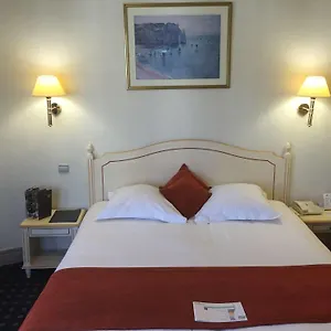 4* Hotel Rochechouart - Orso