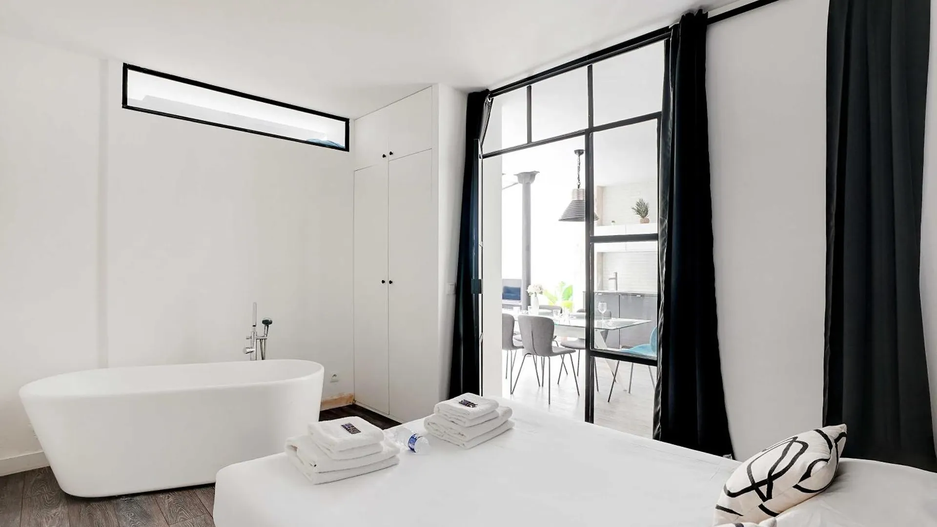 Luminous Apartment 4P2Bd Sacre-Coeur Montmartre - G Paris France